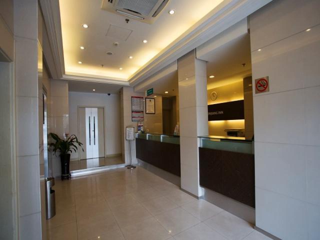 Jinjiang Inn Shanghai Oriental Pearl Tower Exterior photo